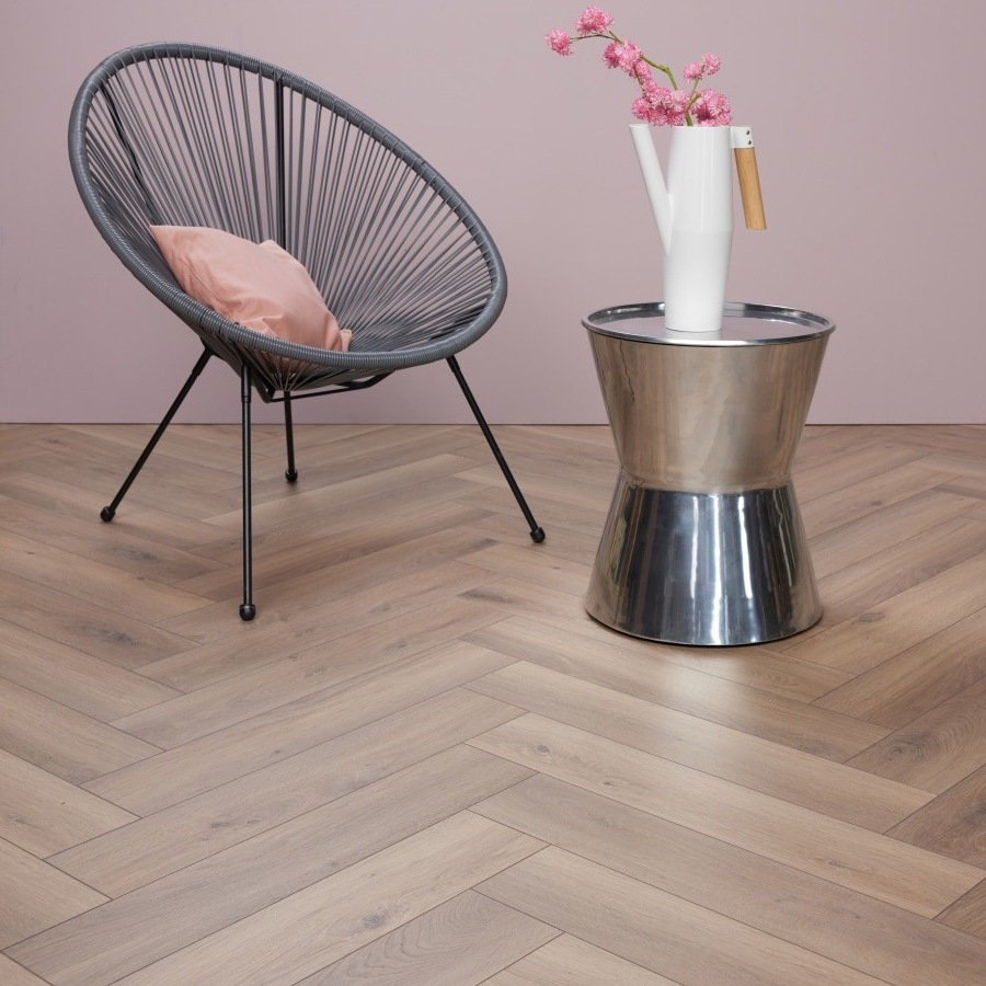 Puur Eiken PVC Visgraatvloer