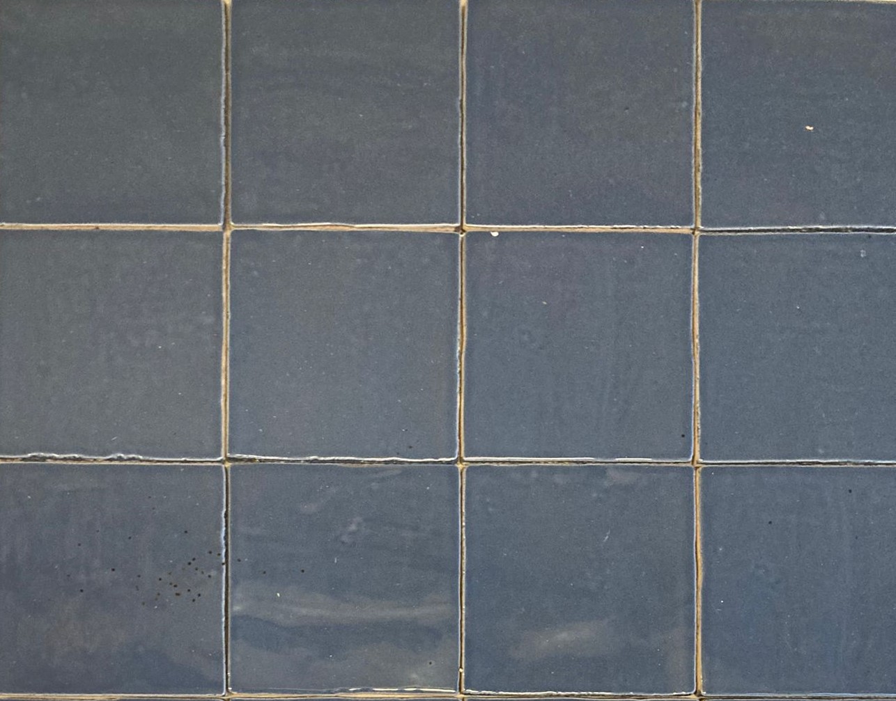 Handvorm glans wandtegel 13x13 blauw