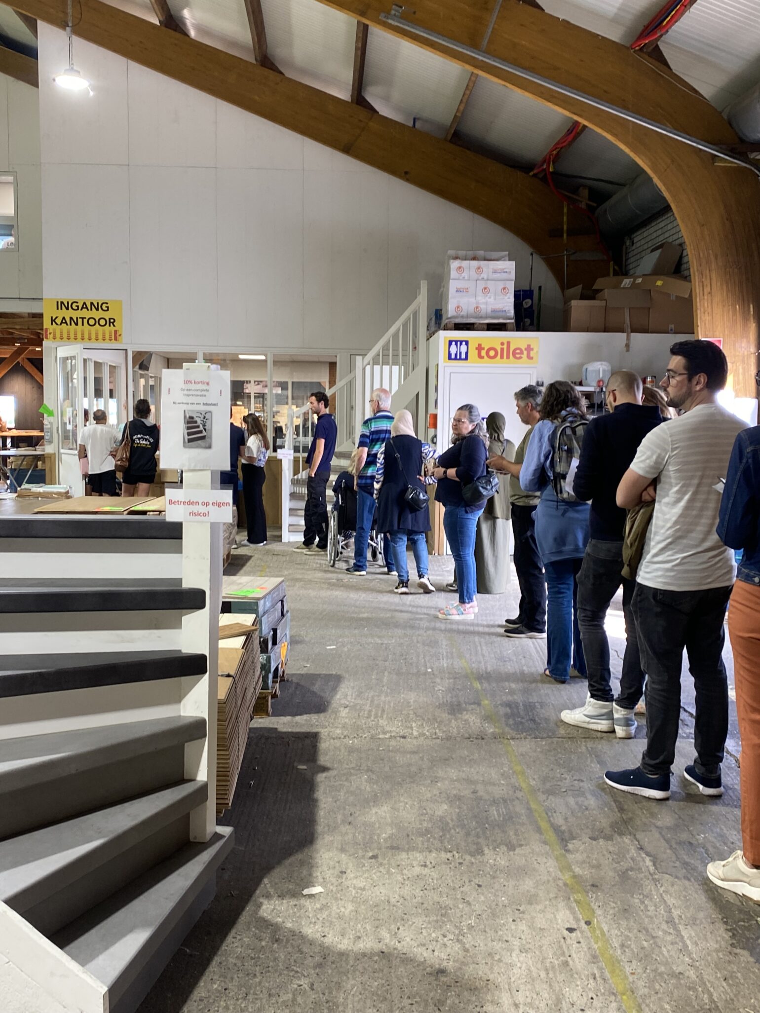Klanten showroom Vriezenveen