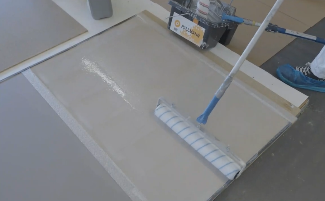 Lak narollen met een 50cm roller