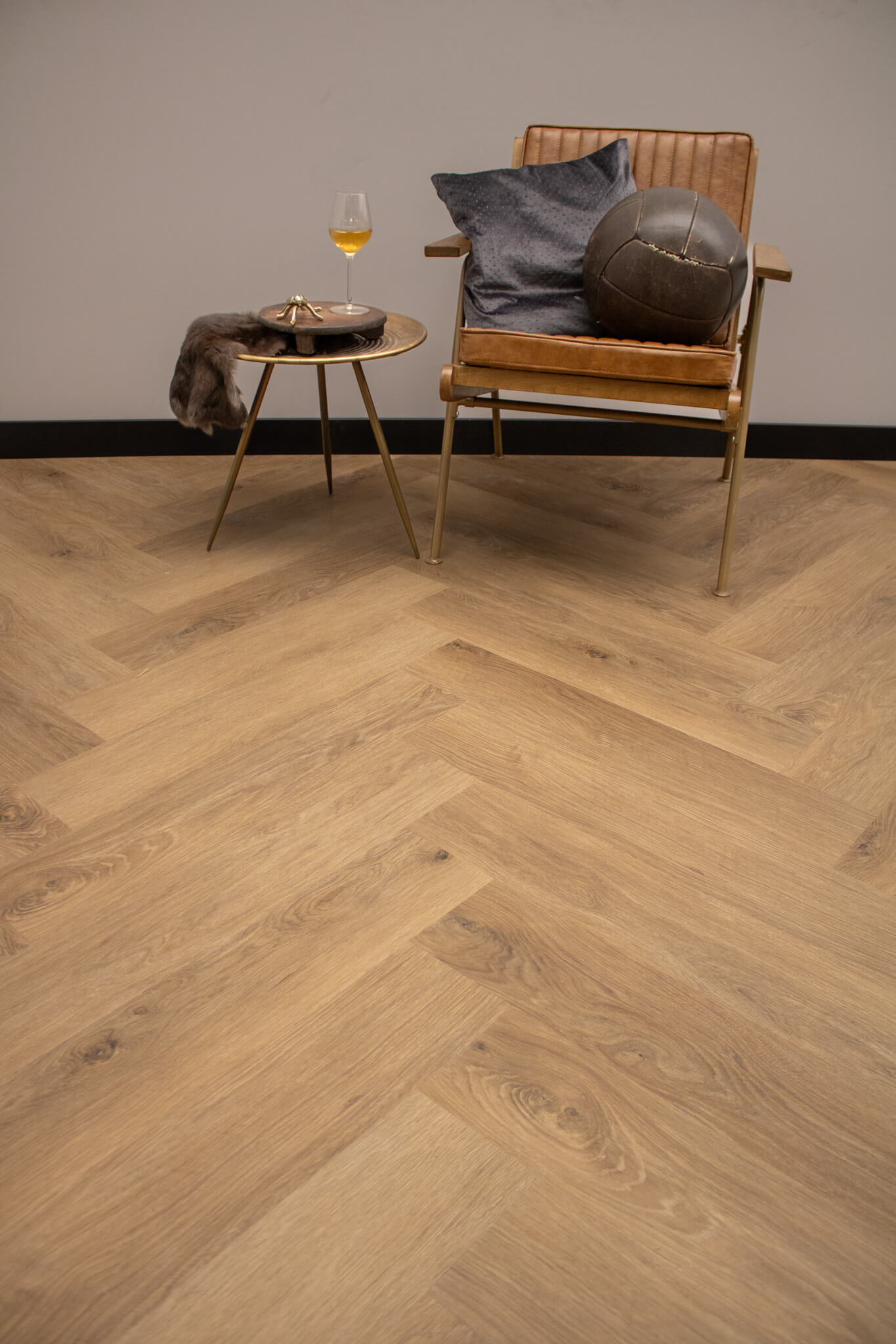 Warm bruin klik PVC-visgraatvloer